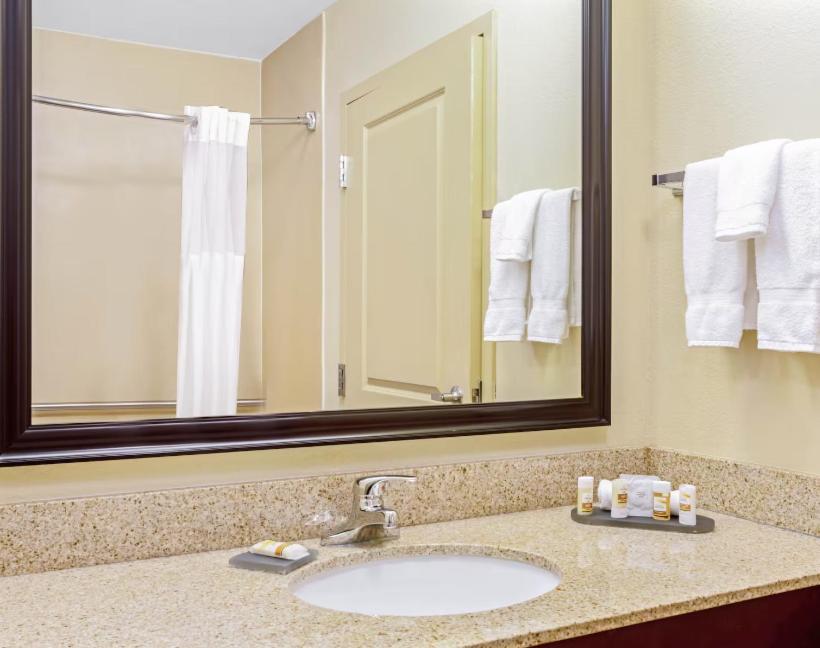La Quinta By Wyndham Lancaster Hotel Smoketown  Bilik gambar